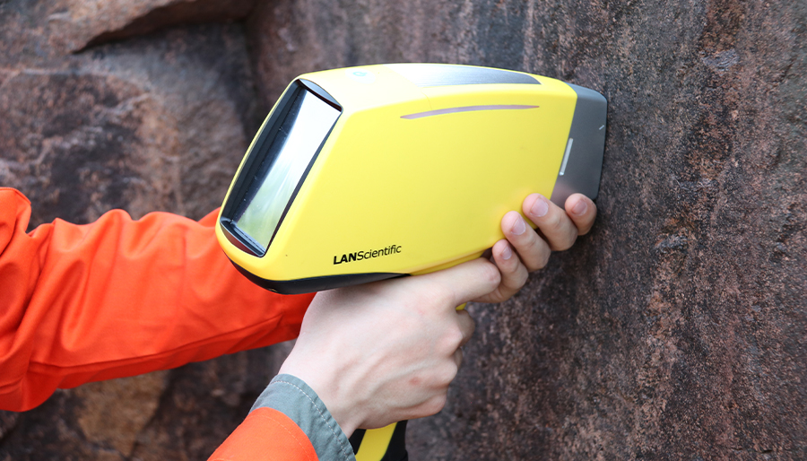 便攜式X射線熒光(HHXRF) TrueX礦石分析儀